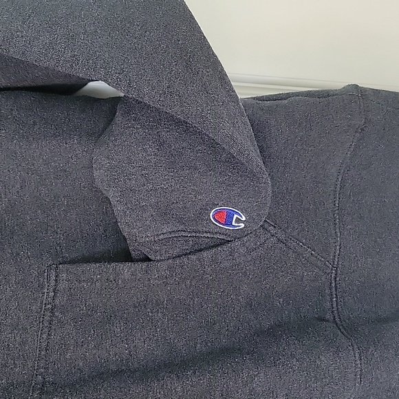 Champion hoodie. Dark grey, off-white logo on chest eeide strings. Stitched logo - Picture 5 of 5